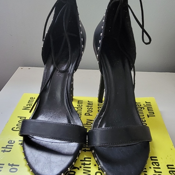 Black Stud Rock High Heels > Brazilian Leather - Picture 3 of 7